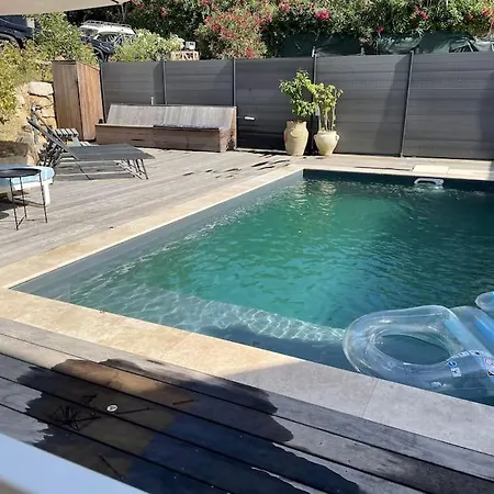 3 Avec Piscine Privative * アジャクシオ