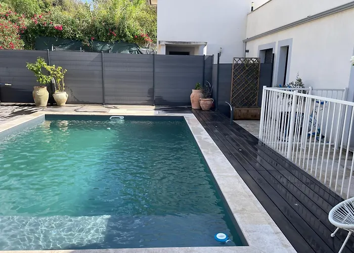 3 Avec Piscine Privative 别墅
