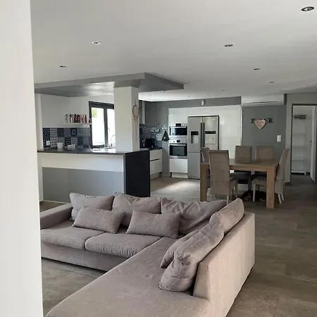 3 Avec Piscine Privative Vila